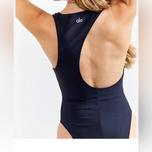 Alo yoga barre bodysuit - Picture 3 of 3